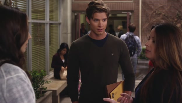 Charmed-Online_dot_net-PrettyLittleLiars-219TheNakedTruth0017.jpg