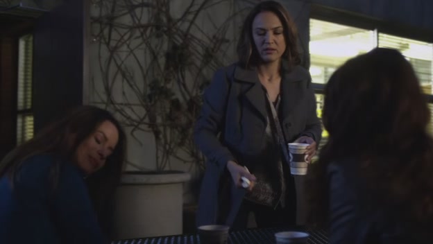 Charmed-Online_dot_net-PrettyLittleLiars-219TheNakedTruth0150.jpg