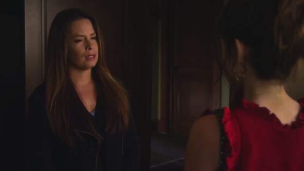 Charmed-Online_dot_net-PrettyLittleLiars-220CTRLA0157.jpg