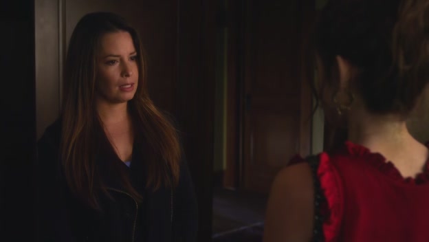 Charmed-Online_dot_net-PrettyLittleLiars-220CTRLA0159.jpg