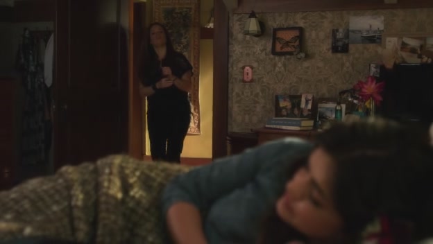 Charmed-Online_dot_net-PrettyLittleLiars-221BreakingTheCode0090.jpg