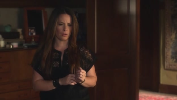 Charmed-Online_dot_net-PrettyLittleLiars-221BreakingTheCode0100.jpg