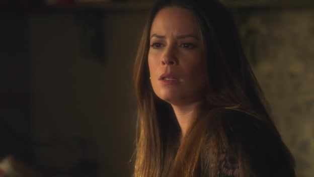 Charmed-Online_dot_net-PrettyLittleLiars-221BreakingTheCode0130.jpg