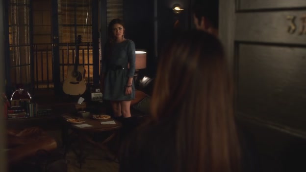 Charmed-Online_dot_net-PrettyLittleLiars-221BreakingTheCode0168.jpg