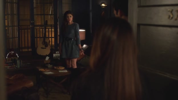 Charmed-Online_dot_net-PrettyLittleLiars-221BreakingTheCode0169.jpg
