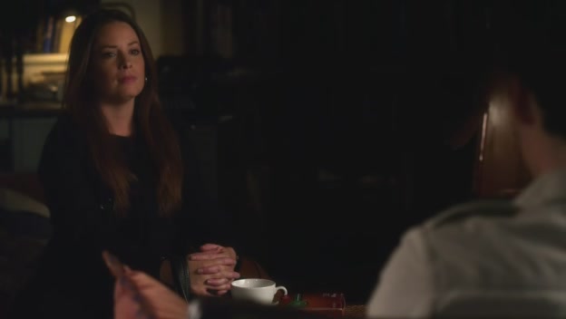 Charmed-Online_dot_net-PrettyLittleLiars-221BreakingTheCode0206.jpg