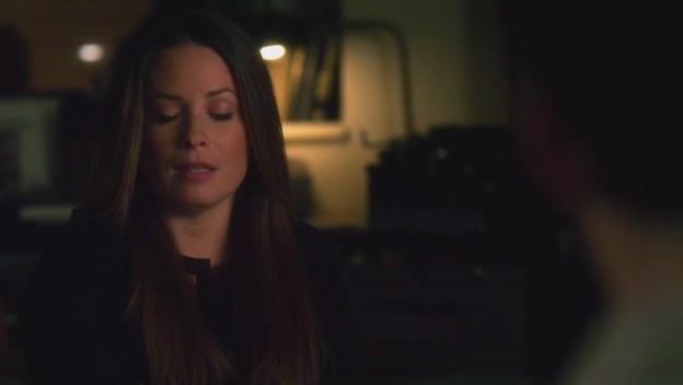 Charmed-Online_dot_net-PrettyLittleLiars-221BreakingTheCode0219.jpg