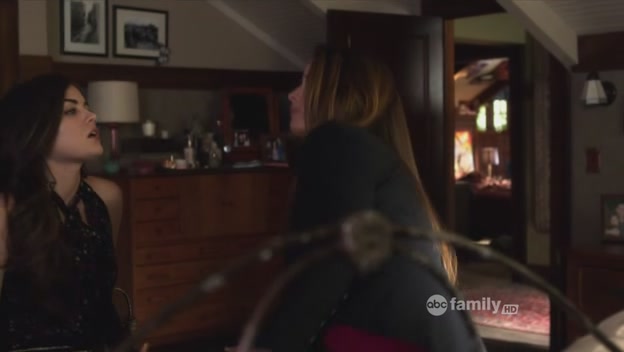 Charmed-Online_dot_net-PrettyLittleLiars-222FatherKnowsBest0014.jpg