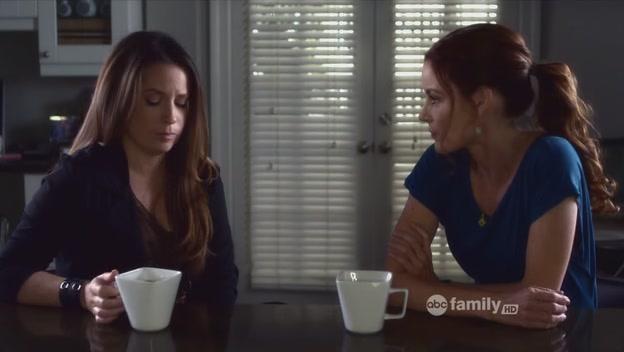 Charmed-Online_dot_net-PrettyLittleLiars-222FatherKnowsBest2004.jpg