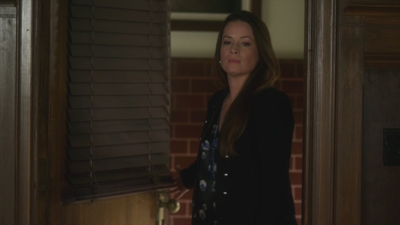 Charmed-Online_dot_net-PrettyLittleLiars-223EyeOfTheBeholder0844.jpg