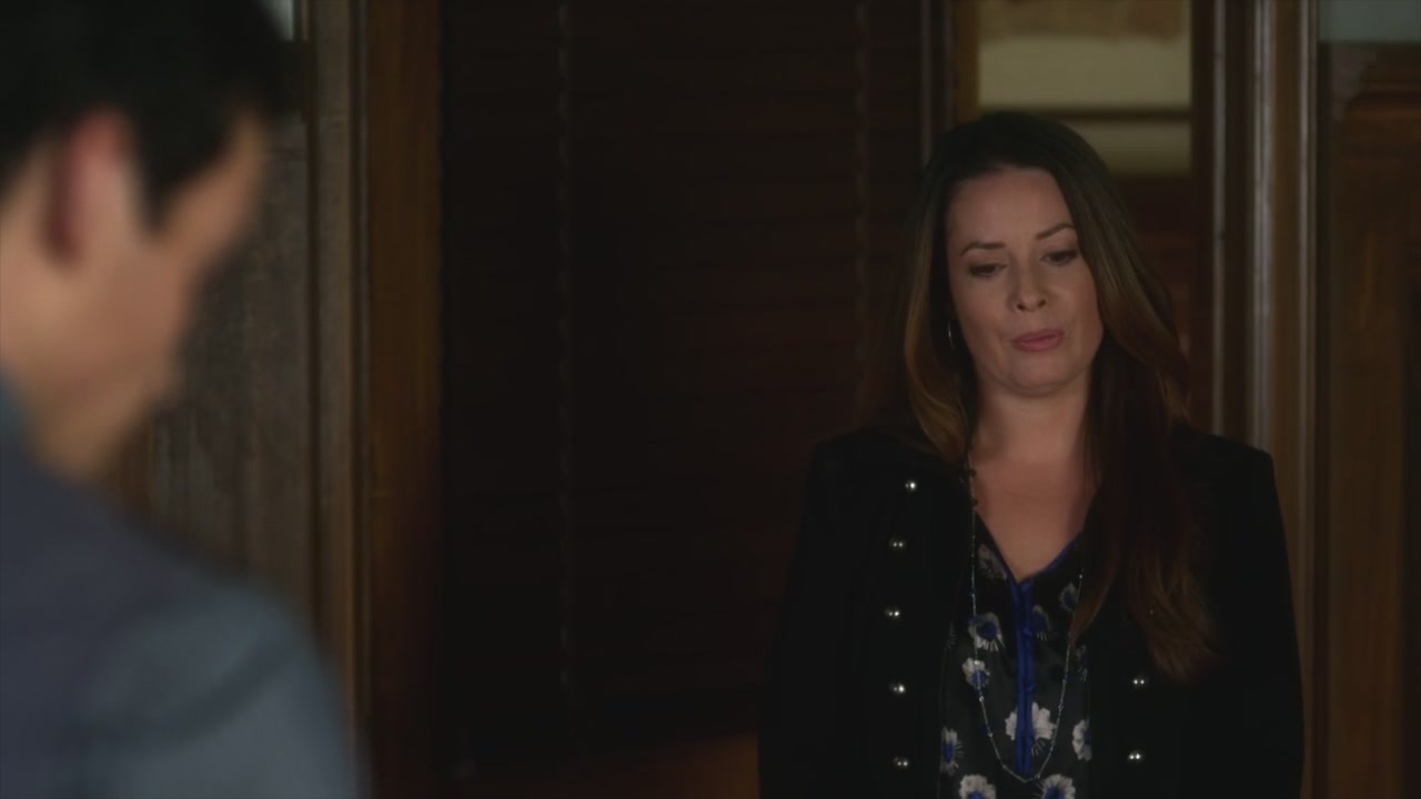 Charmed-Online_dot_net-PrettyLittleLiars-223EyeOfTheBeholder0857.jpg