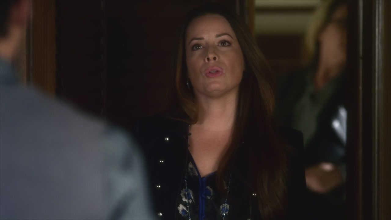 Charmed-Online_dot_net-PrettyLittleLiars-223EyeOfTheBeholder0927.jpg