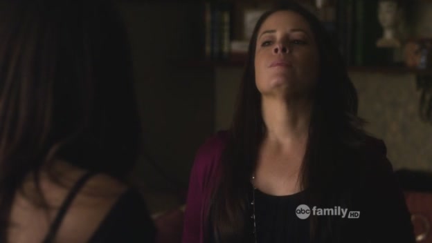 Charmed-Online_dot_net-PrettyLittleLiars-224IfTheseDollsCouldTalk0064.jpg Charmed-Online_dot_net-PrettyLittleLiars-224IfTheseDollsCouldTalk0064.jpg