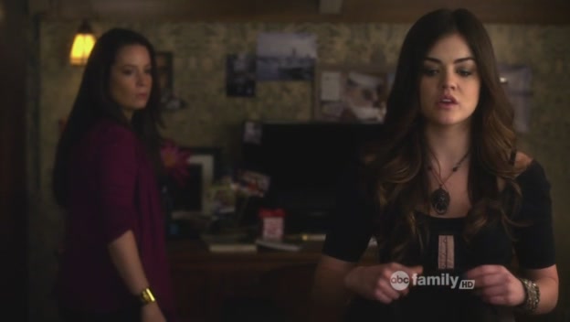 Charmed-Online_dot_net-PrettyLittleLiars-224IfTheseDollsCouldTalk0074.jpg
