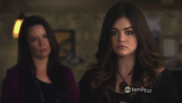 Charmed-Online_dot_net-PrettyLittleLiars-224IfTheseDollsCouldTalk0085.jpg