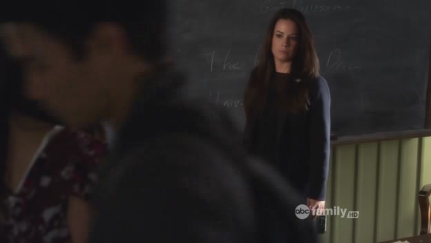 Charmed-Online_dot_net-PrettyLittleLiars-224IfTheseDollsCouldTalk0102.jpg