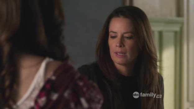 Charmed-Online_dot_net-PrettyLittleLiars-224IfTheseDollsCouldTalk0132.jpg