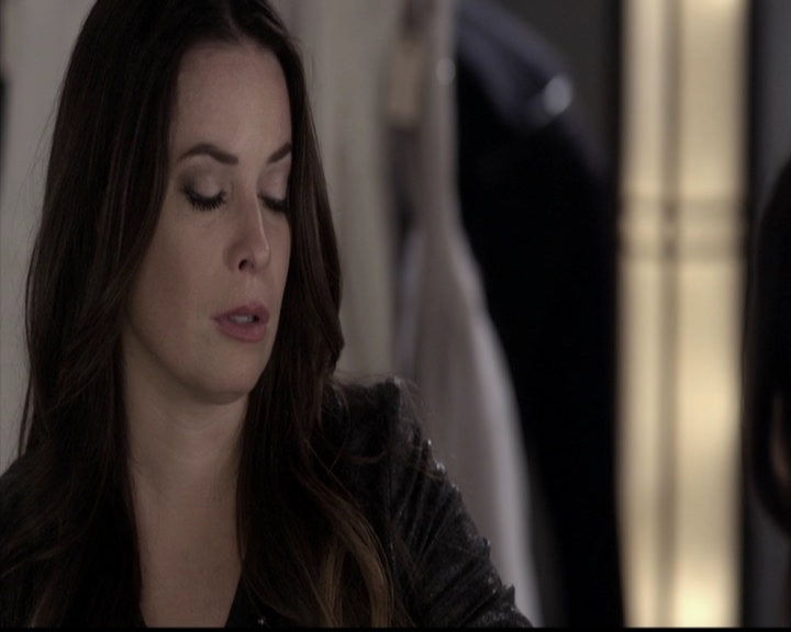 LucyHale-dot-nl_PrettyLittleLiars-4x23Unbridled1969.jpg