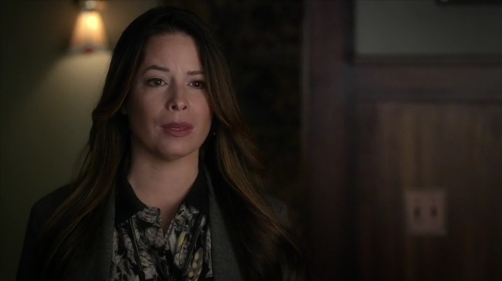 Charmed-Online_dot_net-PrettyLittleLiars-5x08ScreamForMe1230.jpg