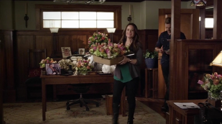 Charmed-Online_dot_net-PrettyLittleLiars-5x09MarchOfDimes0914.jpg