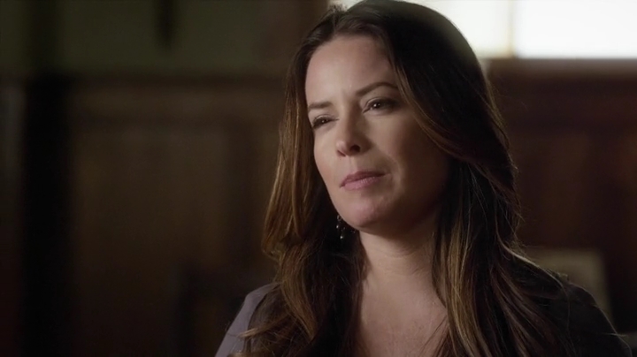 Charmed-Online_dot_net-PrettyLittleLiars-5x09MarchOfDimes0923.jpg