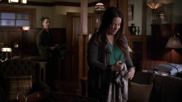 Charmed-Online_dot_net-PrettyLittleLiars-5x09MarchOfDimes1856.jpg