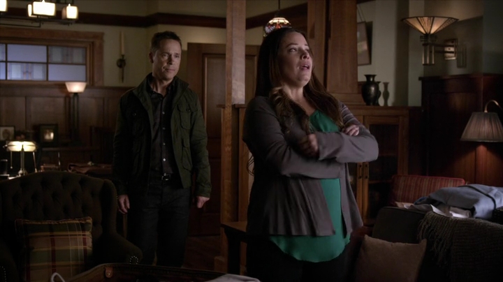 Charmed-Online_dot_net-PrettyLittleLiars-5x09MarchOfDimes1894.jpg