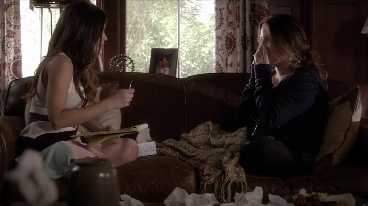 Charmed-Online_dot_net-PrettyLittleLiars-5x10ADarkAli0483.jpg