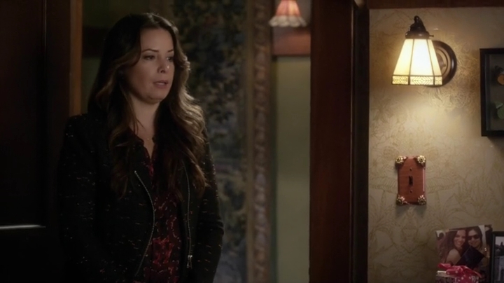 Charmed-Online_dot_net-PrettyLittleLiars-5x24ImAGoodGirlIAm0486.jpg
