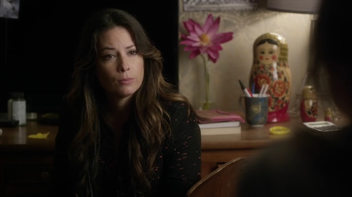 Charmed-Online_dot_net-PrettyLittleLiars-5x24ImAGoodGirlIAm0574.jpg
