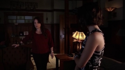 Charmed-Online_dot_net-PrettyLittleLiars-6x02-2161.jpg