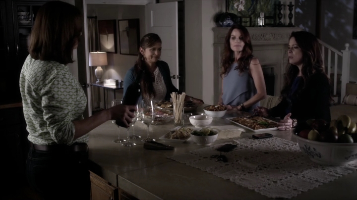 Charmed-Online_dot_nl-PrettyLittleLiars-6x09-3038.jpg