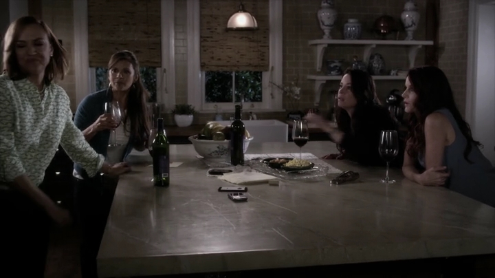 Charmed-Online_dot_nl-PrettyLittleLiars-6x09-3578.jpg