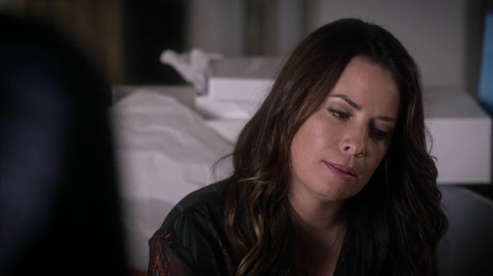 Charmed-Online_dot_nl_PrettyLittleLiars6x17-0404.jpg