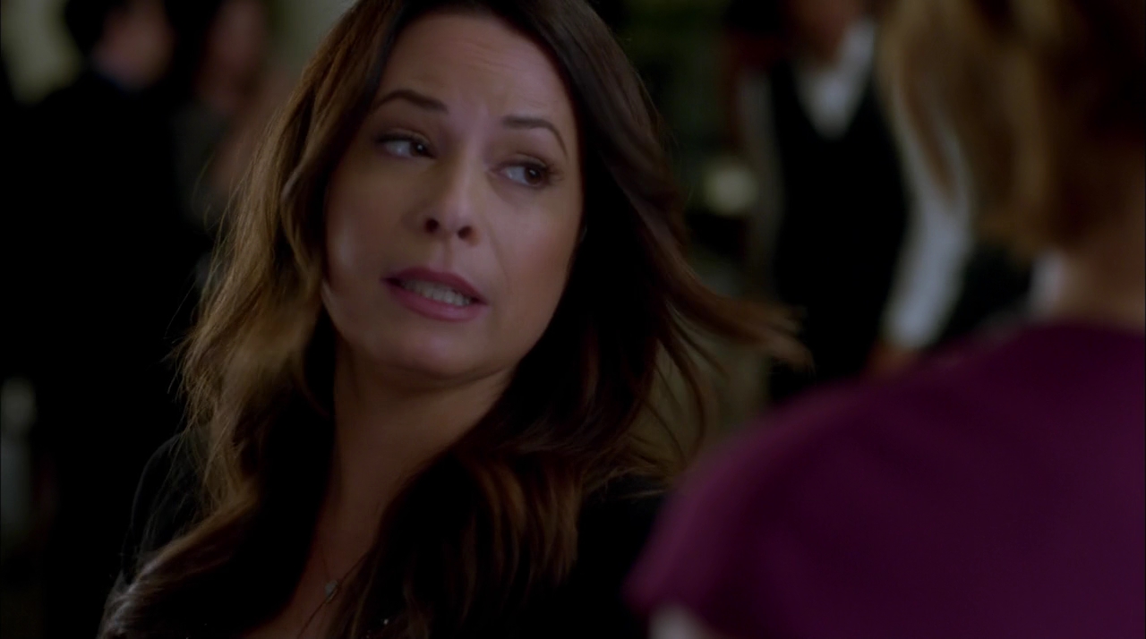 Charmed-Online-dot-nl_PrettyLittleLiars7x21-1733.jpg