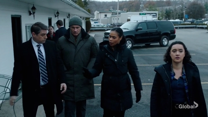 Charmed-Online-dot-nl-FBIMostWanted1x07-9260.jpg Charmed-Online-dot-nl-FBIMostWanted1x07-9260.jpg