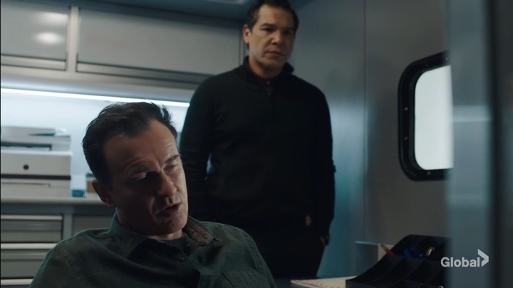 Charmed-Online-dot-nl-FBI2x18-and-FBIMostWanted1x09-3209.jpg Charmed-Online-dot-nl-FBI2x18-and-FBIMostWanted1x09-3209.jpg