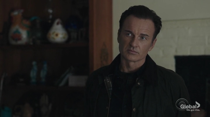 Charmed-Online-dot-nl_FBIMostWanted2x01-1275.jpg