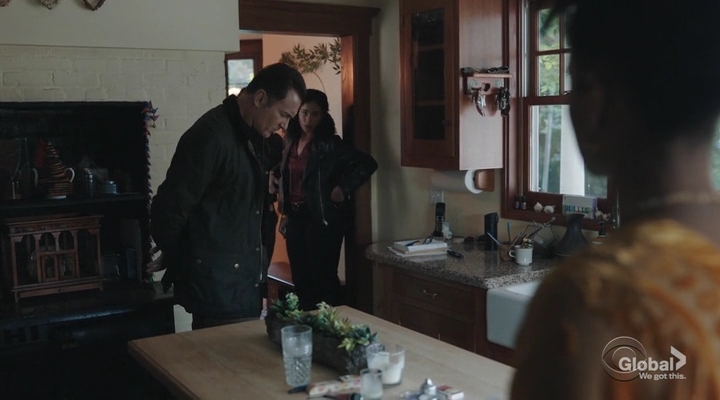 Charmed-Online-dot-nl_FBIMostWanted2x01-1294.jpg
