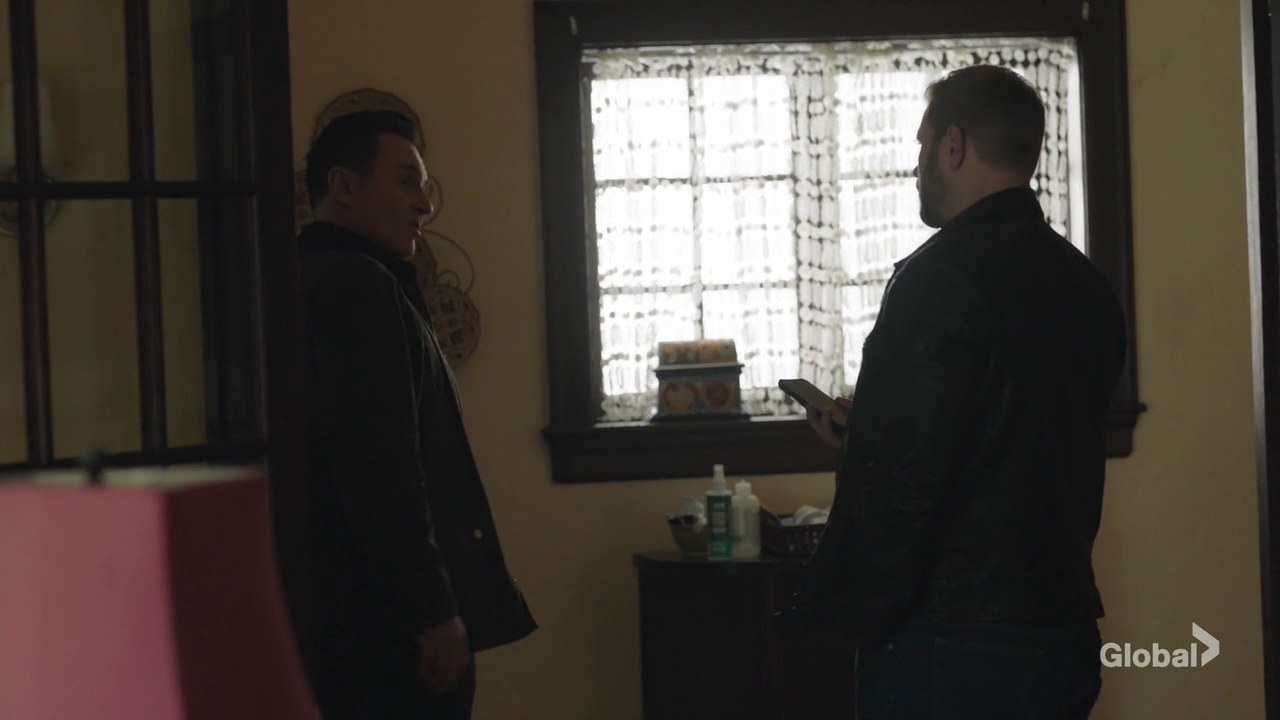 Charmed-Online-dot-nl_FBIMostWanted2x10-1246.jpg