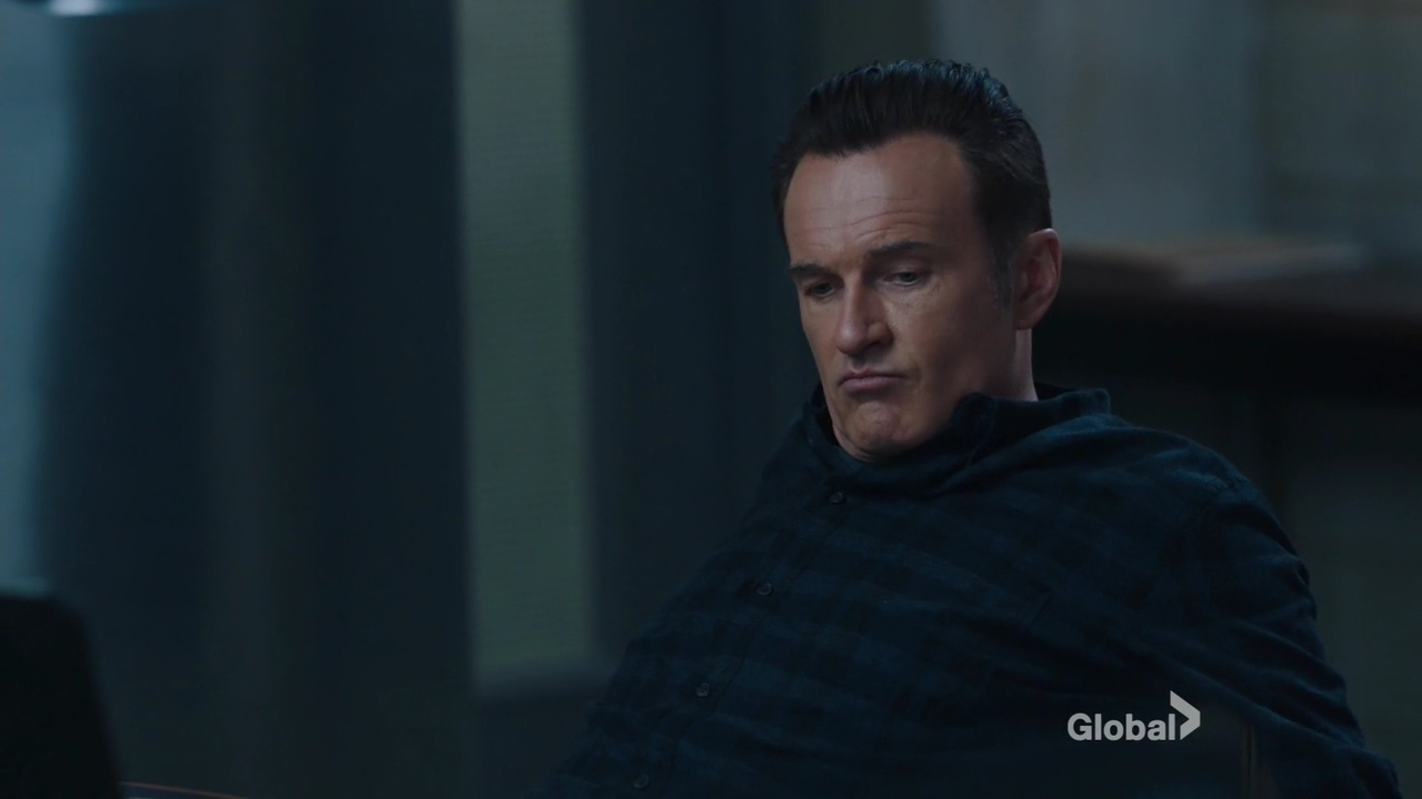 Charmed-Online-dot-nl_FBIMostWanted2x13-0380.jpg