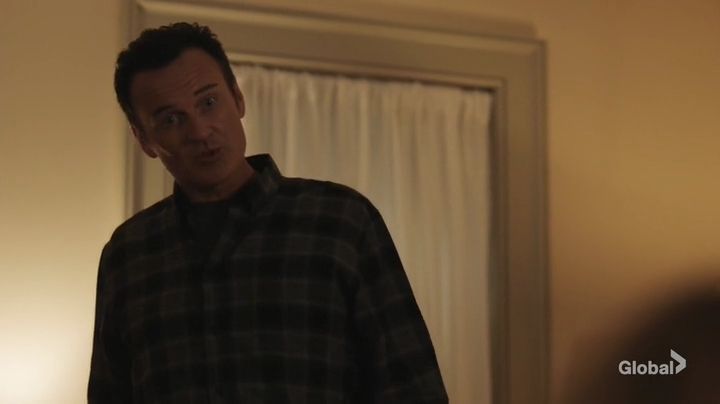 Charmed-Online-dot-nl_FBIMostWanted3x02-2439.jpg