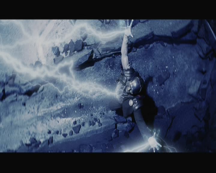 Charmed-Online-dot-nl_FantasticFour-Teaser0171.jpg