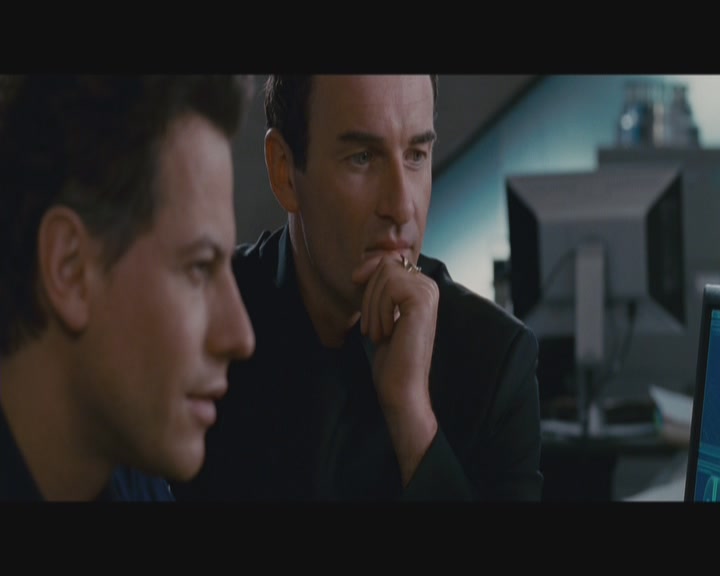 Charmed-Online-dot-net_FantasticFour2RiseOfTheSilverSurfer2811.jpg