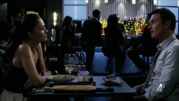 Charmed-Online-dot-NL-FullCircle1x02-0932.jpg Charmed-Online-dot-NL-FullCircle1x02-0932.jpg