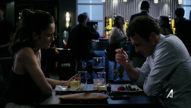 Charmed-Online-dot-NL-FullCircle1x02-1060.jpg Charmed-Online-dot-NL-FullCircle1x02-1060.jpg