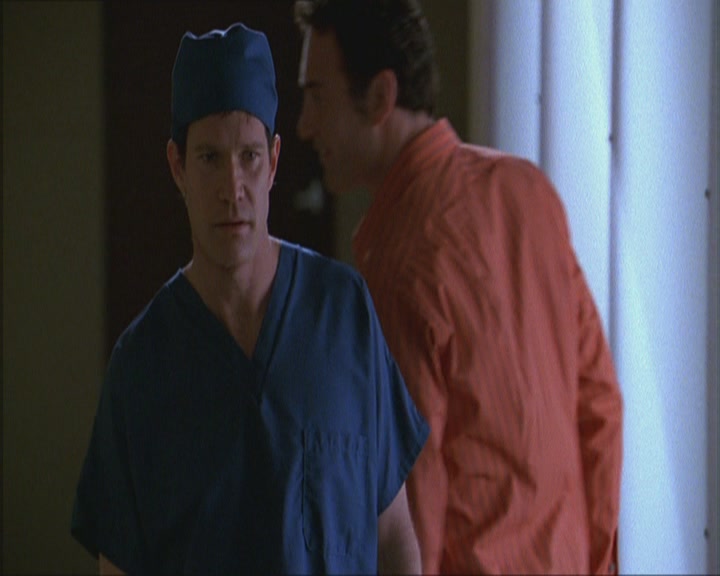 Charmed-Online_dot_net-Niptuck-1x01Pilot1327.jpg
