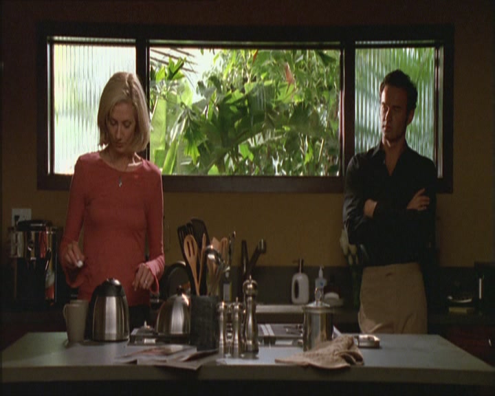 Charmed-Online_dot_net-NipTuck1x02MandiRandi1646.jpg