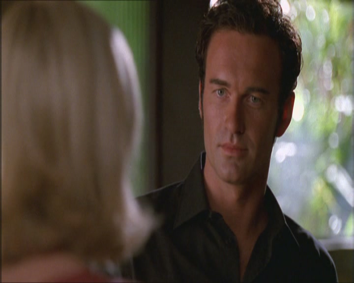 Charmed-Online_dot_net-NipTuck1x02MandiRandi1683.jpg