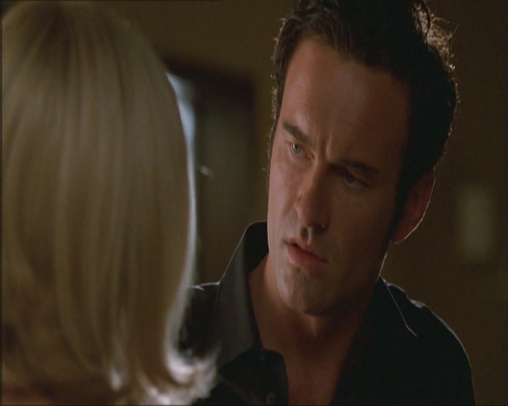 Charmed-Online_dot_net-NipTuck1x02MandiRandi1715.jpg